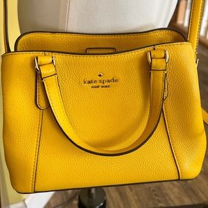 Kate Spade Gently Used Crossbody Bag with NEW Card Holder